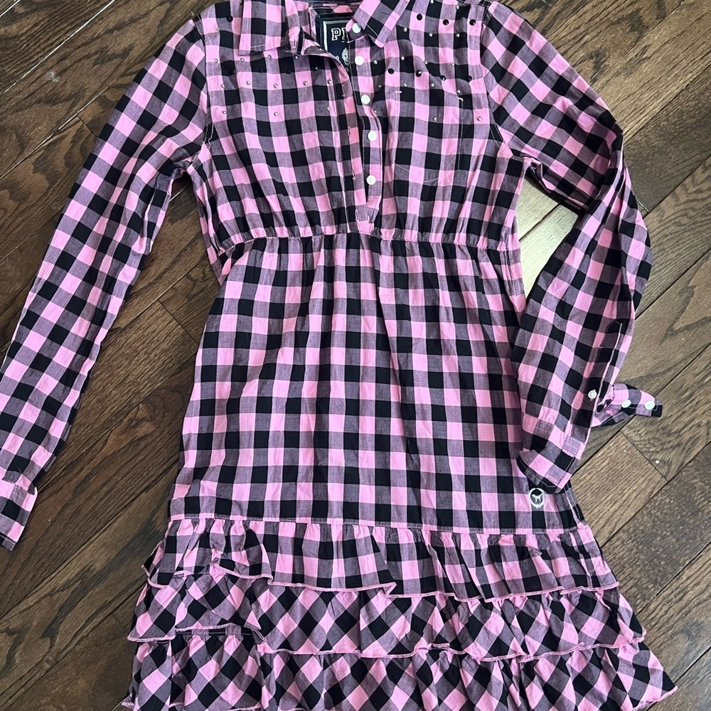 ‼️3/&30‼️. Pink Victoria's Secret Plaid Dress in Pink and Black